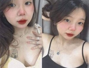 Anh Thơ làm tình cực khoái