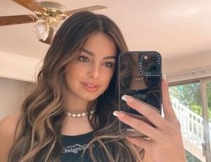 Tình điêu luyện của Addison Rae đáng yêu